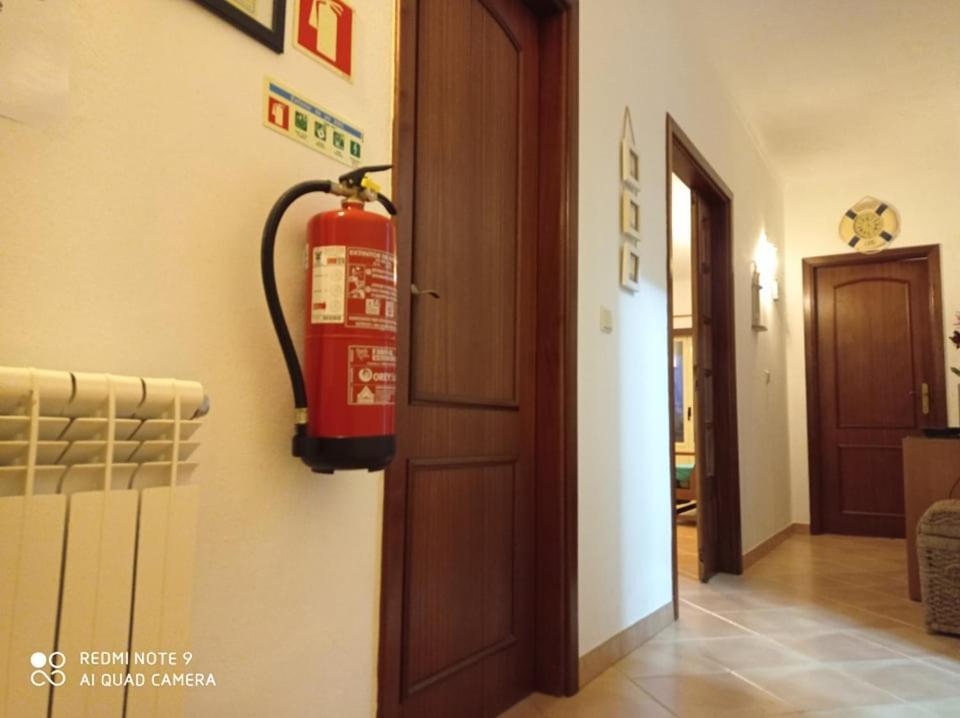 Sun & Surf Flat Arrifana Apartment *