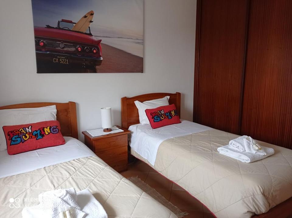 Sun & Surf Flat Arrifana