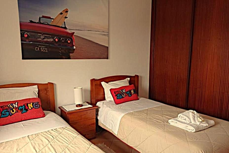 Sun & Surf Flat Arrifana Apartment